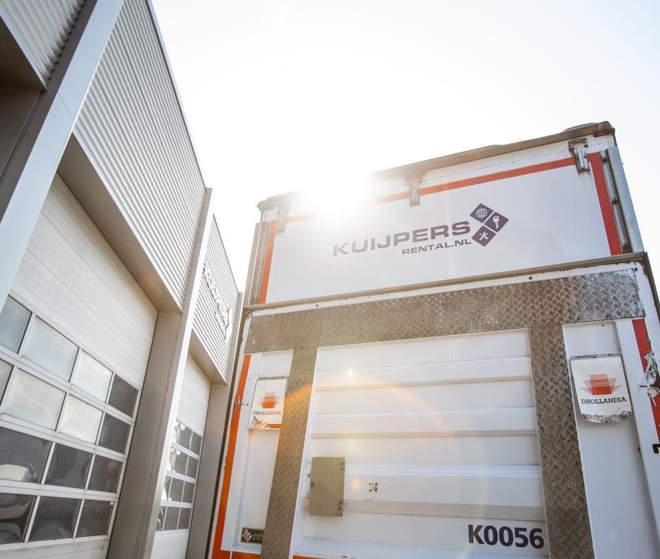 Vrachtwagen van Kuijpers Rental