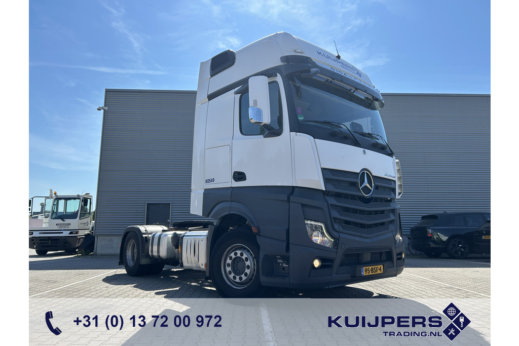 55935421